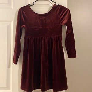 Old Navy long sleeve velvet dress. NWOT. Size 8.